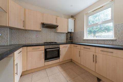 Flat 3, 1 Camden Road, Ramsgate, CT11 8HW