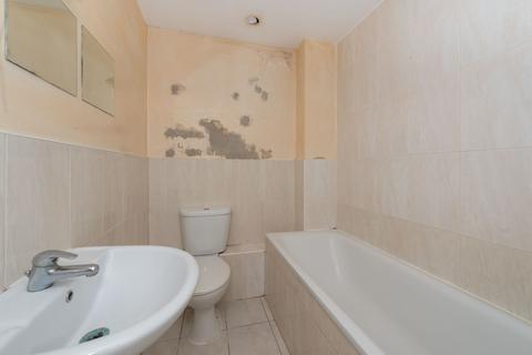 Flat 3, 1 Camden Road, Ramsgate, CT11 8HW