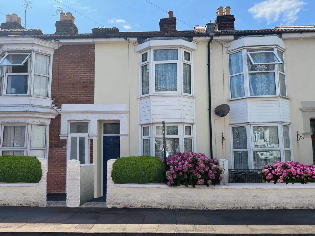 Shearer Road, Portsmouth, PO1 2 bed terraced house for sale £205,000