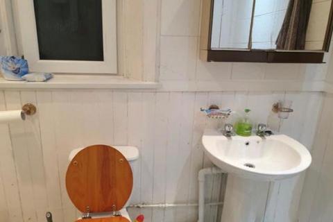 1 bedroom flat for sale - Main Street, Top Floor Flat, Campbeltown, Mull of Kintyre PA28
