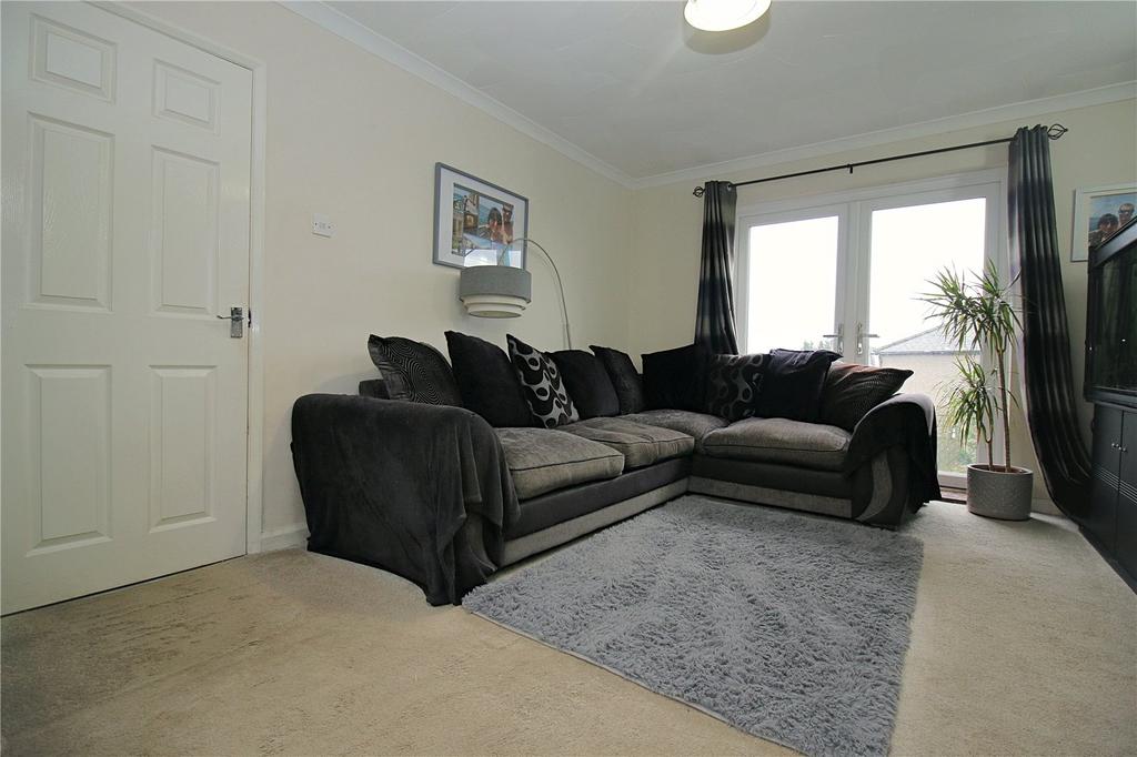 Wendron Way, Idle, Bradford, BD10 4 bed detached house for sale £270,000