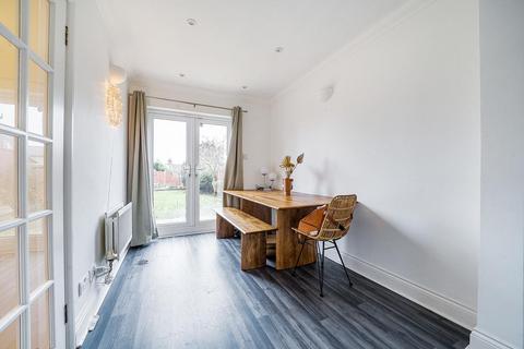 167 Blandford Road, Beckenham, BR3 4NG