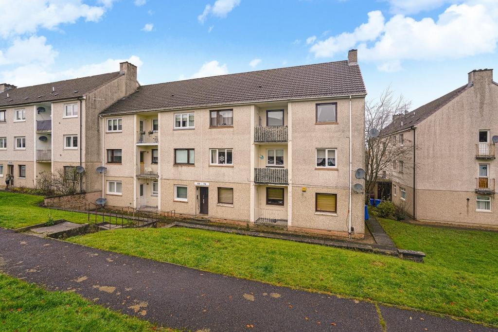 Baird Hill, East Kilbride 2 bed flat for sale £68,000
