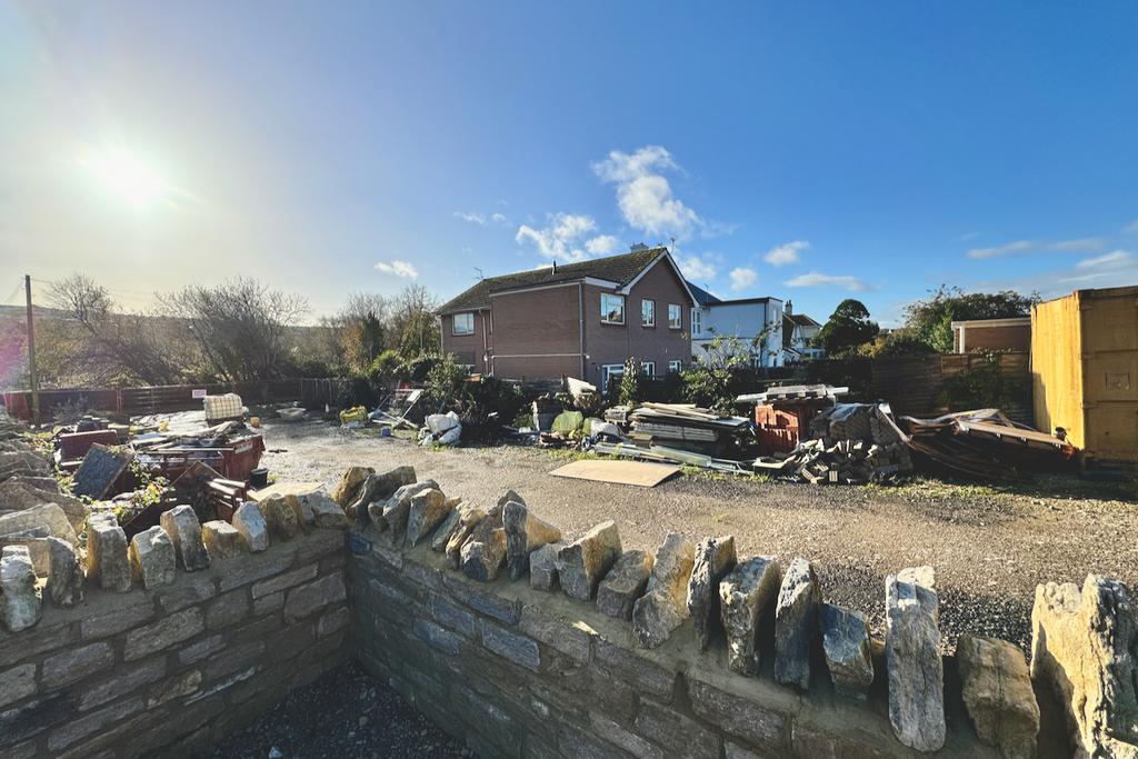 VICTORIA AVENUE, SWANAGE Property £350,000
