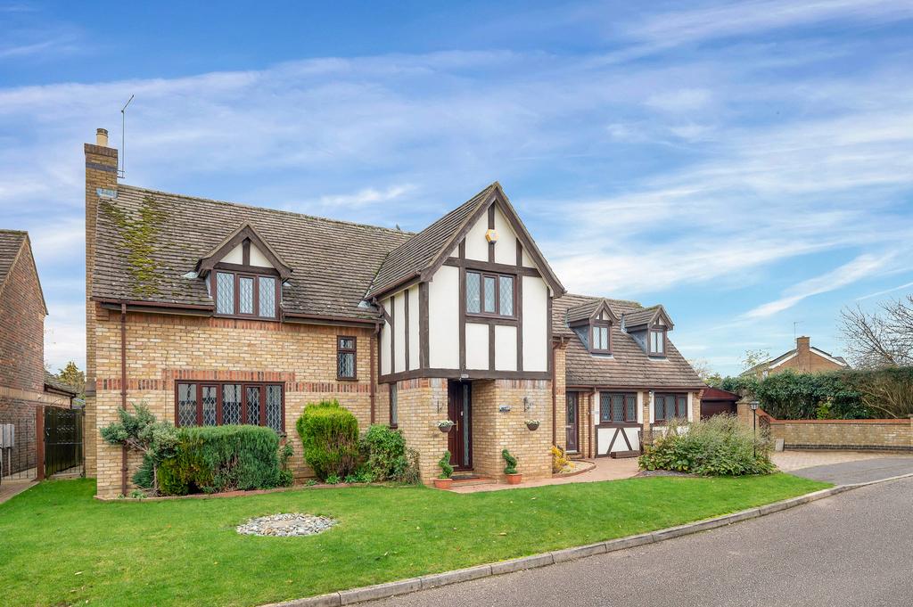 Sebrights Way, South Bretton, Peterborough, PE3 5 bed detached house
