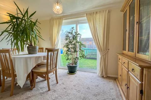 2 bedroom end of terrace house for sale - Hill Crescent, Gainsborough, Lincolnshire, DN21