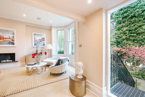 2 bedroom apartment for sale, Marloes Road, London W8