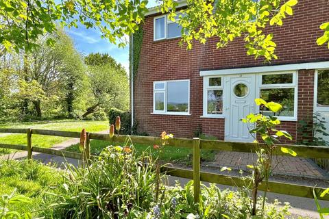 42 Cameron Close, Tiverton, EX16 5DB