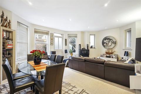 2 bedroom flat to rent, Warwick Road, Earls Court, London
