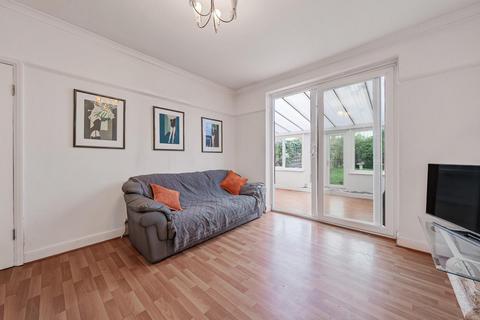 11 Hillview Road, Chislehurst, BR7 6DR
