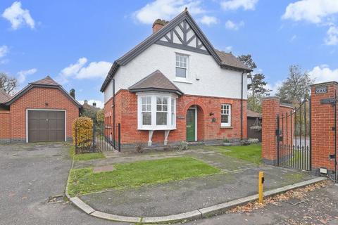 2 bedroom detached house for sale - Great Stony Park, Ongar, CM5
