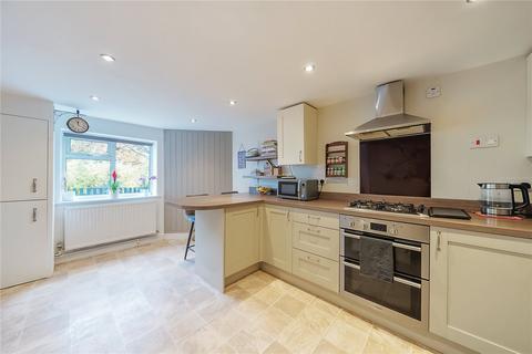 3 bedroom semi-detached house for sale, Queens Road, Farnham, Surrey, GU9