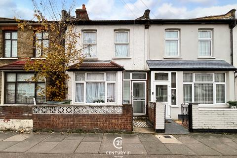 141 Fourth Avenue, London, E12 6DP