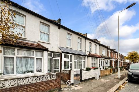 141 Fourth Avenue, London, E12 6DP