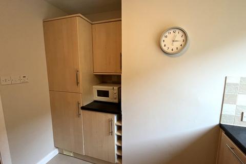 2 bedroom flat to rent - Clerk Street, Newington, Edinburgh, EH8