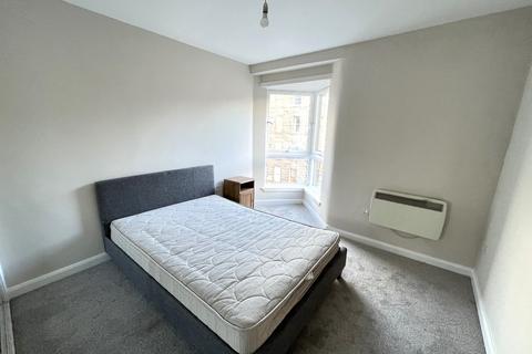 2 bedroom flat to rent - Clerk Street, Newington, Edinburgh, EH8