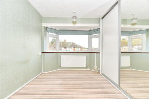 2 bedroom semi-detached bungalow for sale - Tadworth Road, Kennington, Ashford, Kent