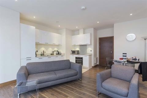 1 bedroom apartment to rent, Hawker Building, 350 Queenstown Road, London, SW11