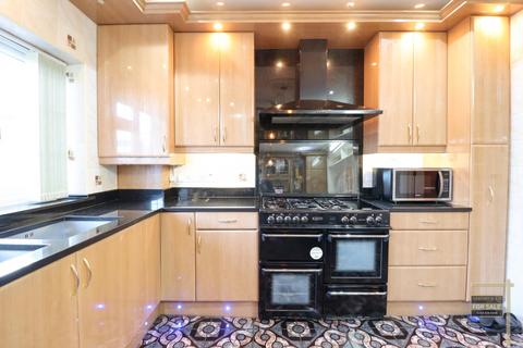 68 Hogarth Gardens, Hounslow, TW5 0QT