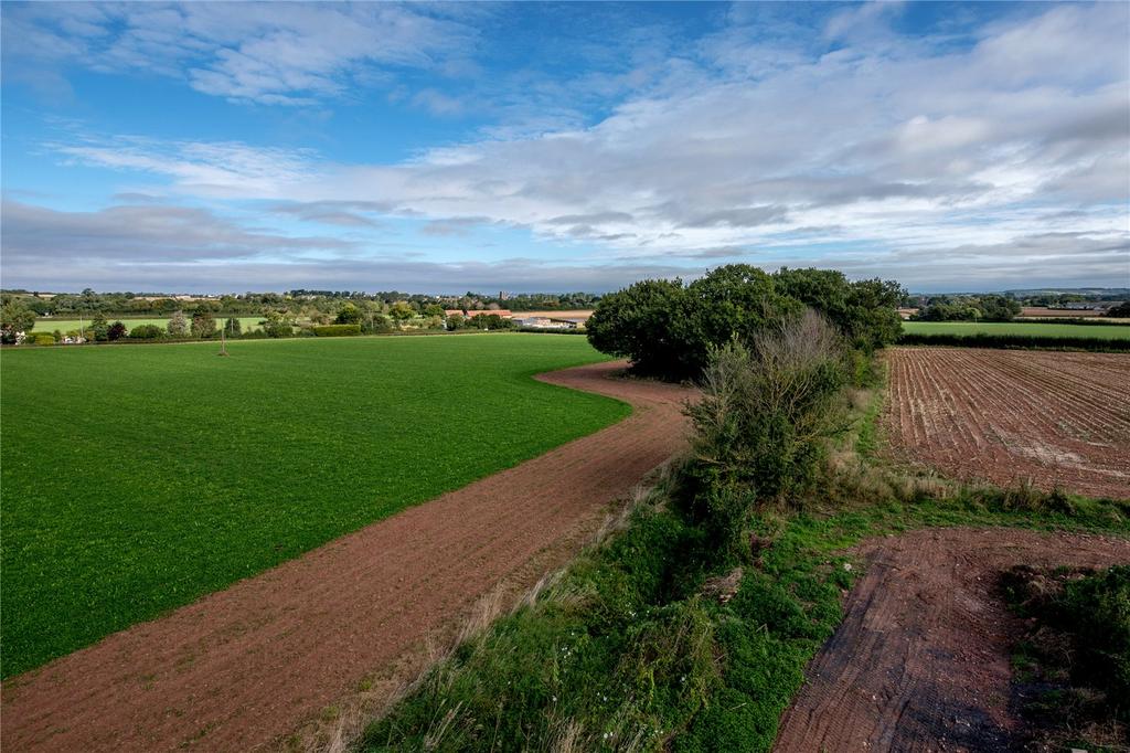 The Linhay, Cannington, Bridgwater, Somerset, TA5 2 bed bungalow for