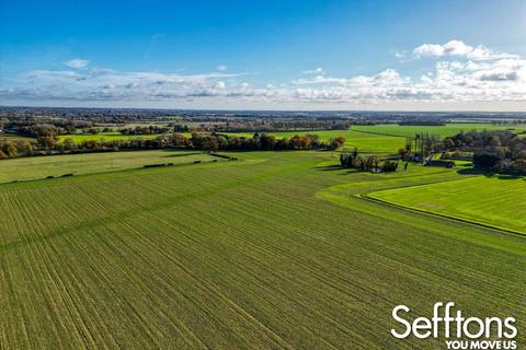 4 bedroom detached bungalow for sale, Hackford Road, Wicklewood, Wymondham, NR18