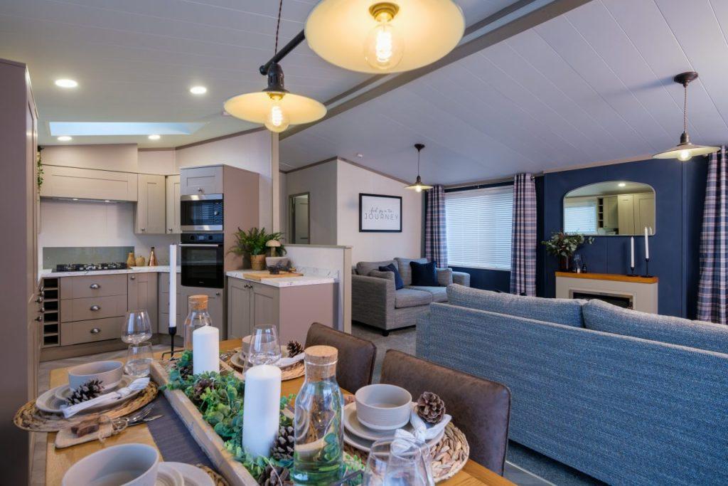 Dining Kitchen Lounge.jpg