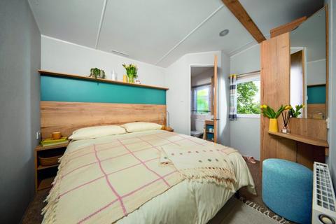 3 bedroom static caravan for sale, Scoutscroft Leisure Park