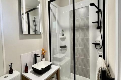 2 bedroom lodge for sale - Tregoad Holiday Park