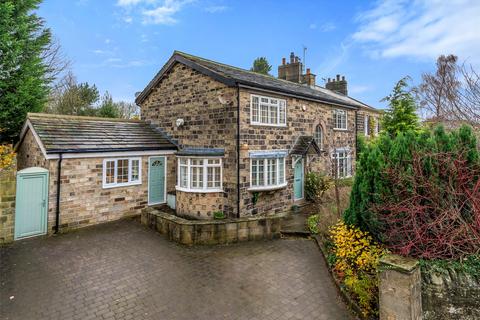 3 bedroom detached house for sale - The Willows, Main Street, Thorner, Leeds, West Yorkshire