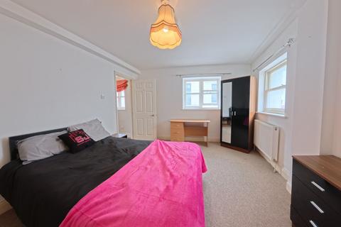 undefined, Portland Mews, BRIGHTON BN2
