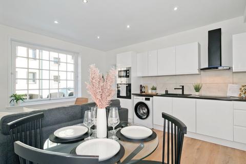 2 bedroom flat for sale, Canongate, Old Town, Edinburgh, EH8
