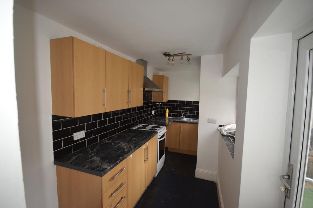 Bagot Street, Blackpool, Lancashire, FY16EZ 2 bed terraced house to
