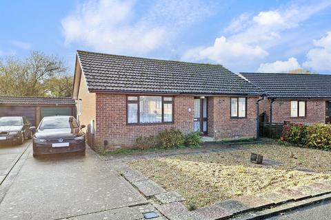 2 bedroom detached bungalow for sale, Chessell Close, Cowes, Isle of Wight