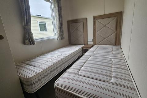 2 bedroom static caravan for sale - Trelay Holiday Park
