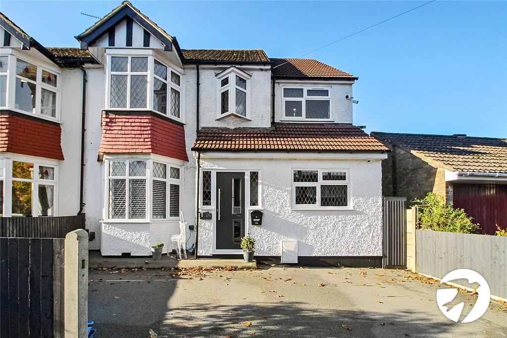 Palmerston Road, Chatham, Kent, ME4 5 bed semidetached house for sale