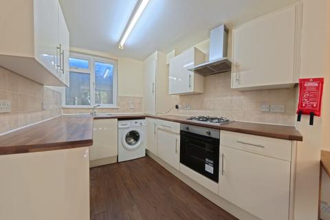 5 bedroom terraced house to rent, Edinburgh Road, BRIGHTON BN2