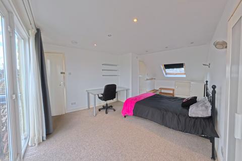 6 bedroom terraced house to rent, Elm Grove, BRIGHTON BN2