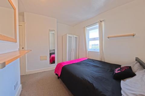 6 bedroom terraced house to rent, Elm Grove, BRIGHTON BN2
