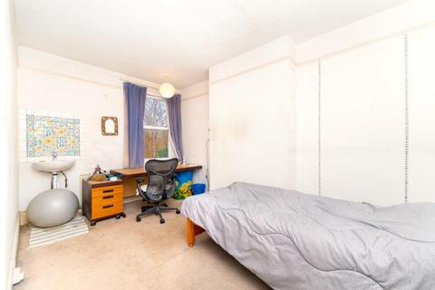 7 Lindfield Road, London, W5 1QS