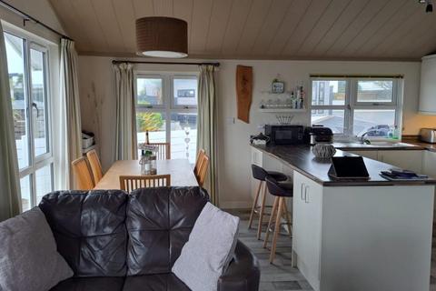 3 bedroom lodge for sale - The Warren Holiday Park