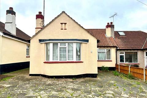 19 Adalia Crescent, Leigh-on-sea, SS9 3SN
