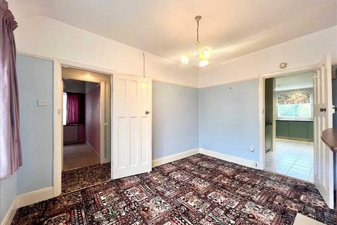 19 Adalia Crescent, Leigh-on-sea, SS9 3SN