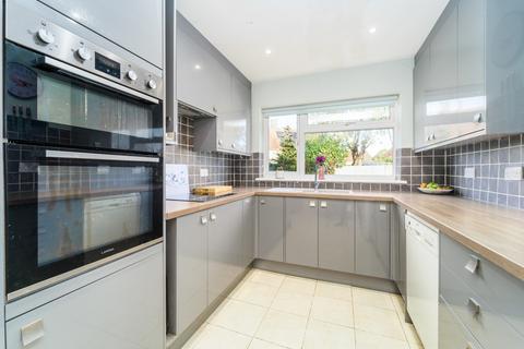 3 bedroom semi-detached house for sale - Whitehouse Road, Reading, Berkshire
