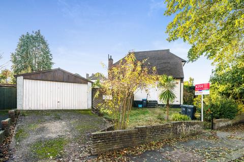 25 Ryefield Road, London, SE19 3QU
