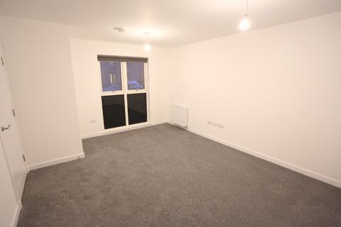 4 bedroom terraced house to rent, Griffin Road, Muirhouse, Edinburgh, EH4