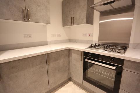 4 bedroom terraced house to rent, Griffin Road, Muirhouse, Edinburgh, EH4