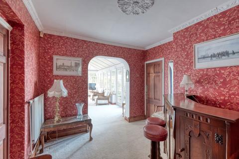 Urma Cottage Bell Lane, Lower Broadheath, Worcester, WR2 6RR