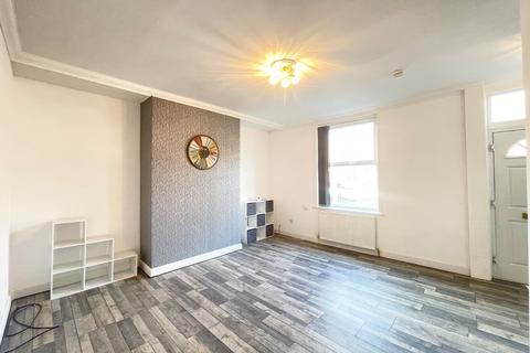 2 bedroom house to rent, Arthington Street, Leeds, West Yorkshire, LS10