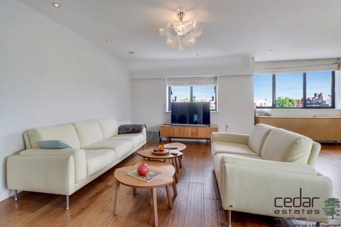 3 bedroom flat to rent, Woodstock Road, Golders Green NW11