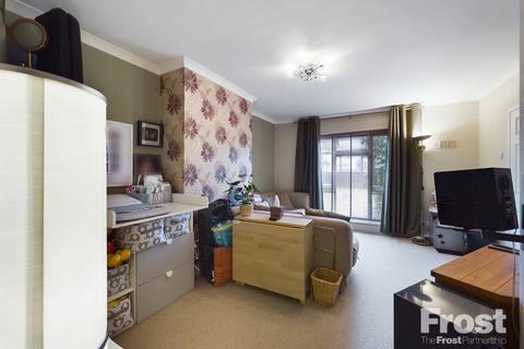 1 bedroom maisonette for sale - Clare Road, Stanwell, Middlesex, TW19